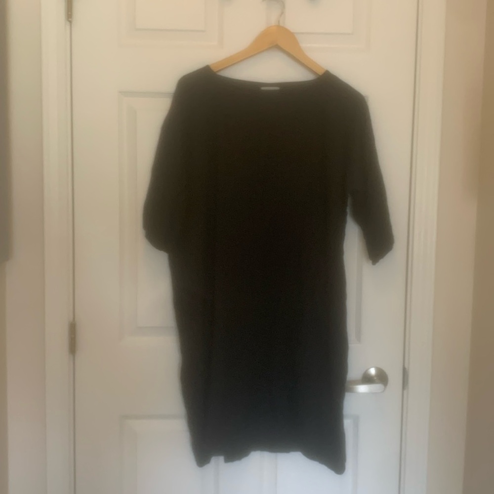 Perfect black linen sack dress!